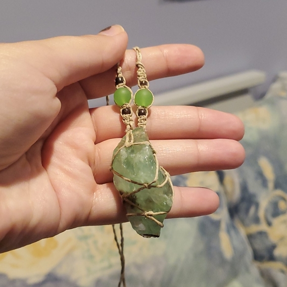 Green Calcite Wrap Necklace - Picture 6 of 6
